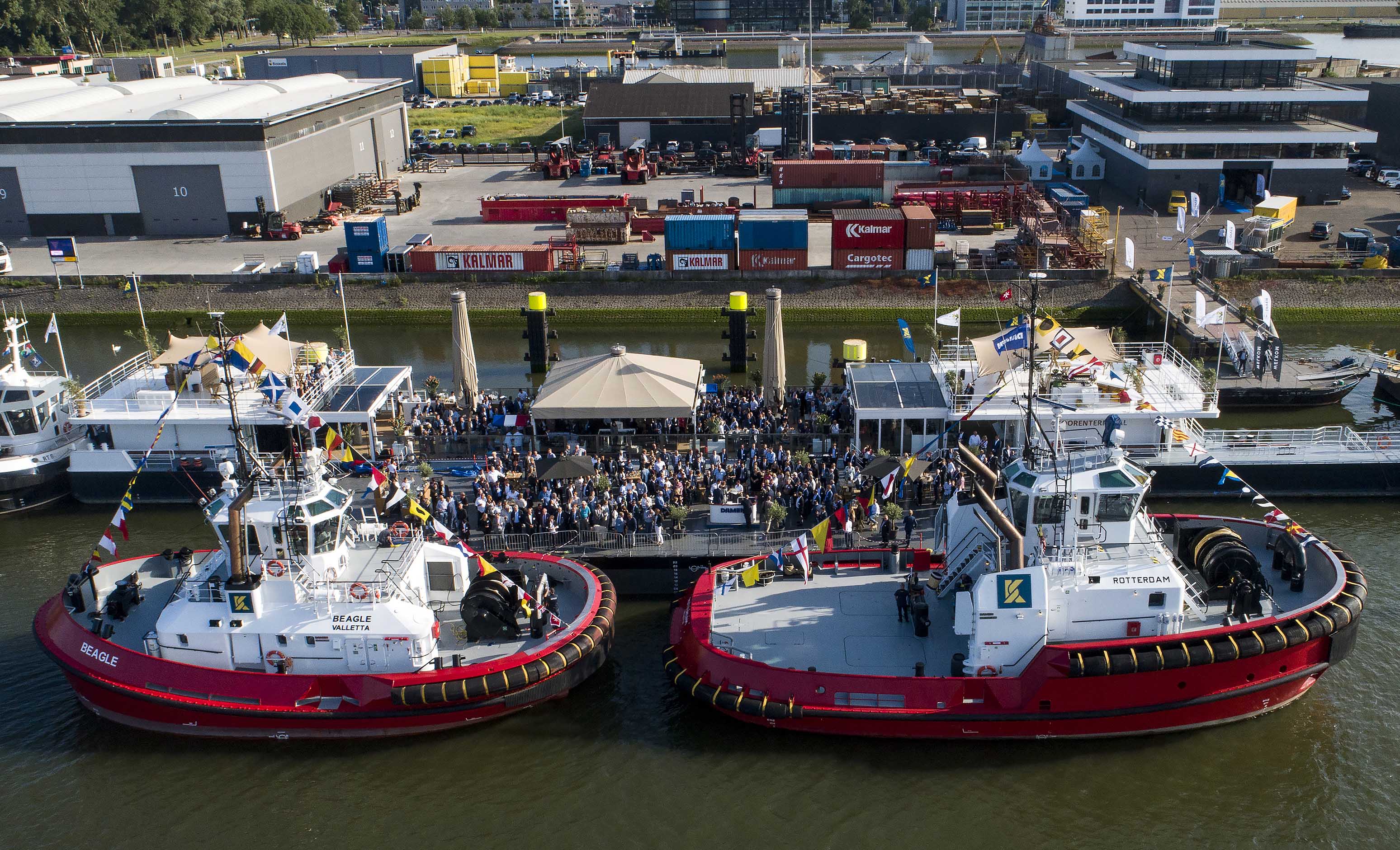 Tugs_Beagle_Rotterdam1.jpg